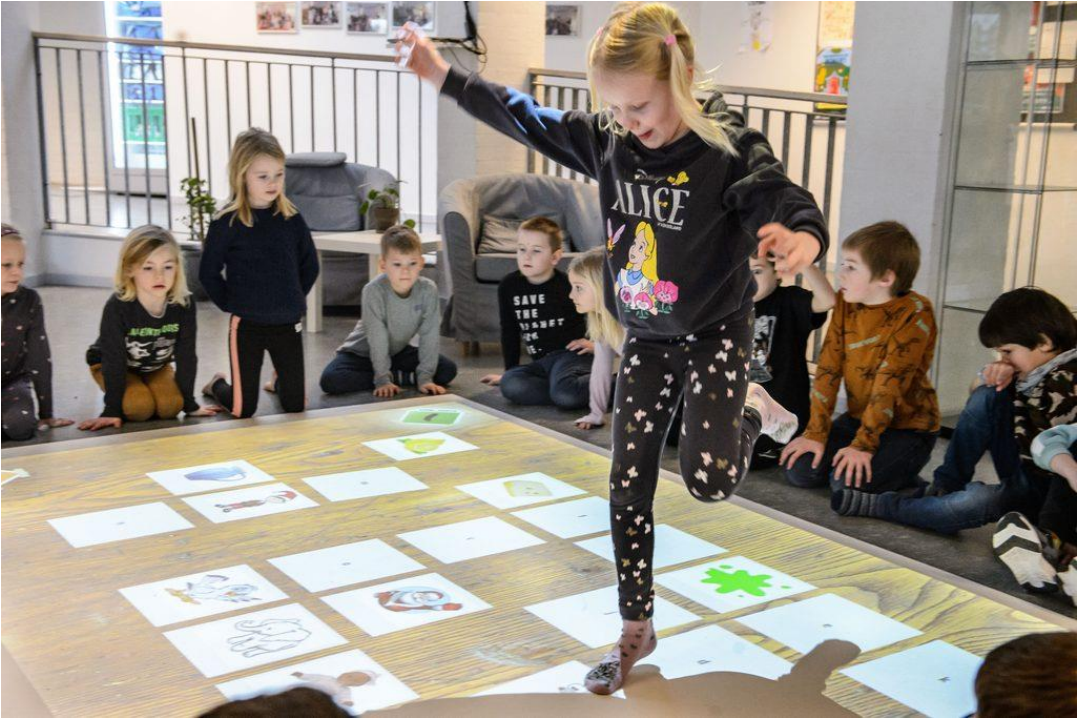 Skoler & instititutioner